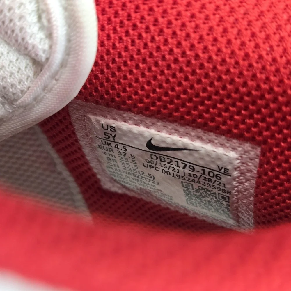 Nike Dunk High Shoes‎ Youth Size 5Y Championship Red GS Sneakers DB2179-106